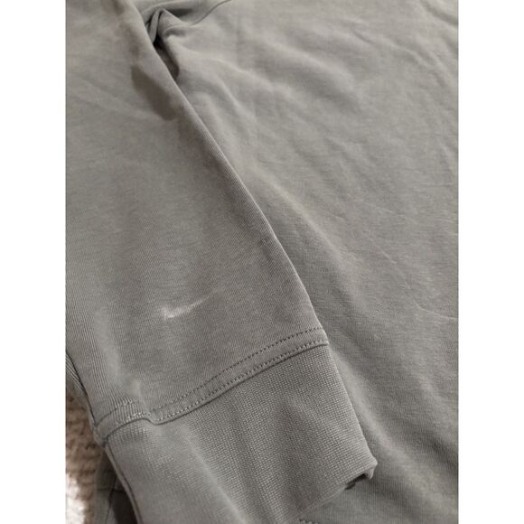 Van Heusen Gray Crewneck Sweatshirt M Minimalist Casual Pullover With Pocket - Picture 6 of 9